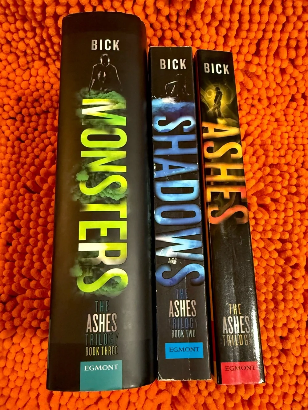 The Ashes Trilogy by author Ilsa J. Bick